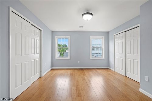 3-46 Halstead St, Newark, NJ, 07106-1102 | Card Image