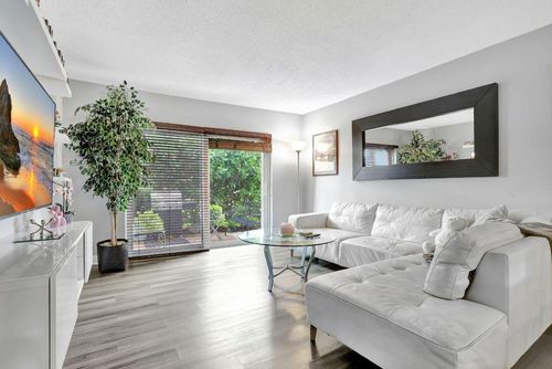 104-860 Se 6th Ave, Deerfield Beach, FL, 33441-5636 | Card Image