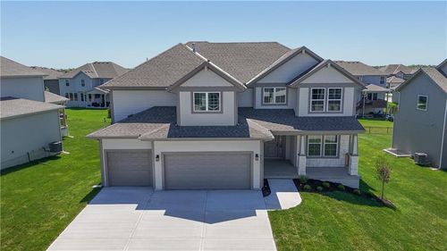 2673 W Park St, Olathe, KS, 66061-3896 | Card Image