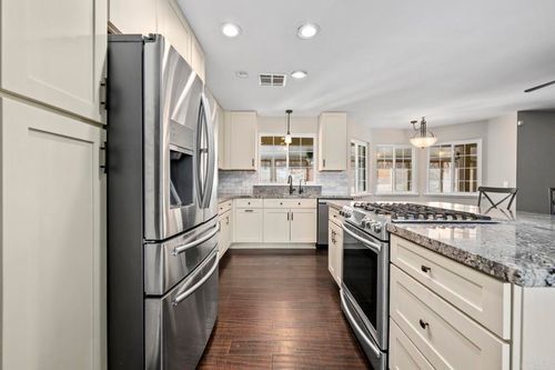 73853 Playa Vista Dr, 29 Palms, CA, 92277-1839 | Card Image