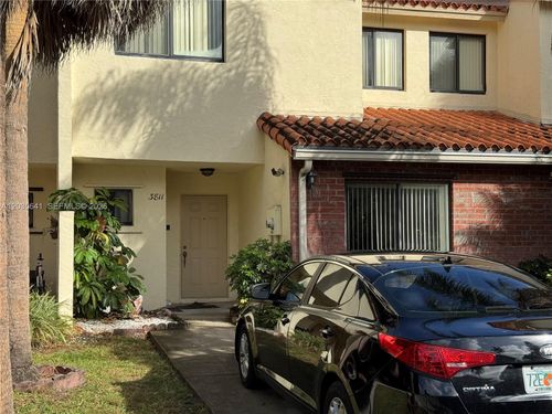 0-3811 Simms St, Hollywood, FL, 33021-3029 | Card Image