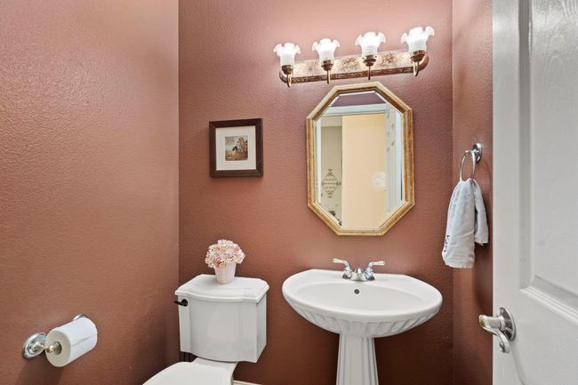 13502 E Brazos Bend Dr, House other with 5 bedrooms, 4 bathrooms and 2 parking in Needville TX | Image 25