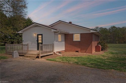 151 Goodall Ln, Dobson, NC, 27017-8117 | Card Image