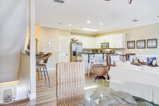 APT-5 - 247 W Roberts Ave, Townhouse with 3 bedrooms, 3 bathrooms and null parking in Port Aransas TX | Image 12