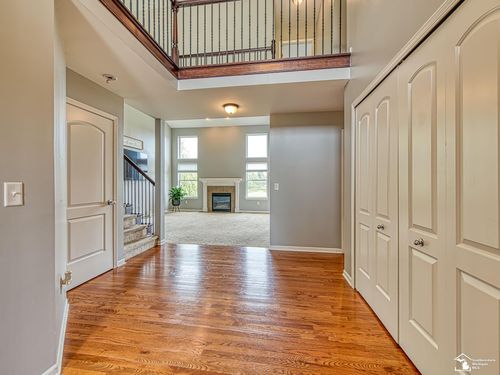 449 Corinth Cir, Dundee, MI, 48131-9300 | Card Image