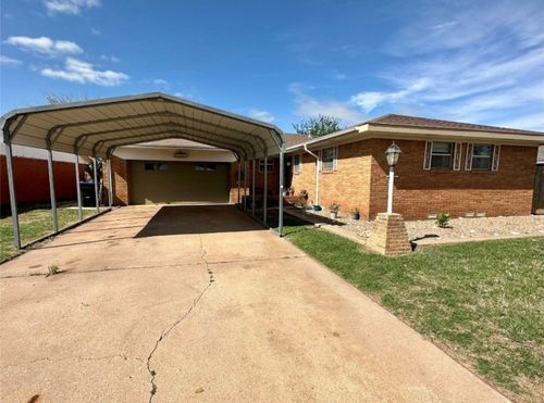 102 W 9th Drive, Blair, OK, 73526 | Card Image