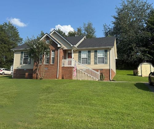 1043 Woodbrier Ln, Greenbrier, TN, 37073-4802 | Card Image