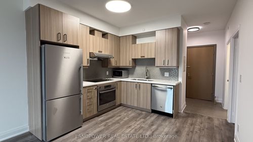 515-28 Uptown Dr, Markham, ON, L3R5M8 | Card Image