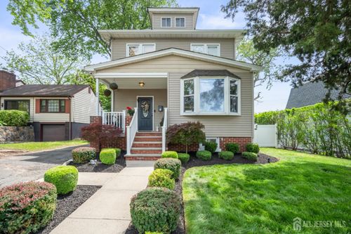 24 Dartmouth St, Edison, NJ, 08837-3347 | Card Image