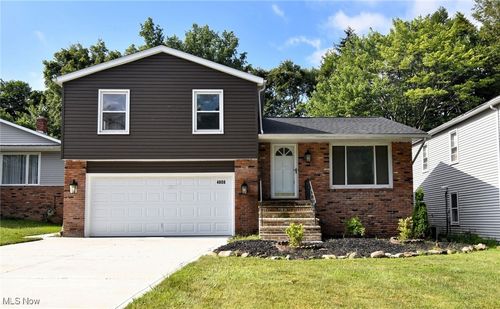 4808 Geraldine Rd, Richmond Heights, OH, 44143-2832 | Card Image