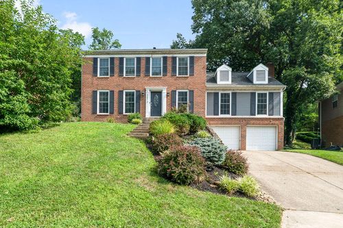 2072 Periwinkle Ct, Crescent Springs, KY, 41017-4433 | Card Image
