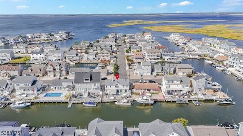 366 Fort Meyers Ct, Lavallette, NJ, 08735-2909 | Card Image