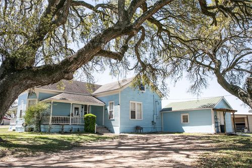 13404 W Washington St, Burton, TX, 77835-6080 | Card Image