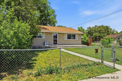 256 Cribbon Ave, Cheyenne, WY, 82007-1163 | Card Image