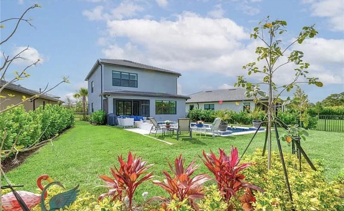 Residential in Oakland Park 5
