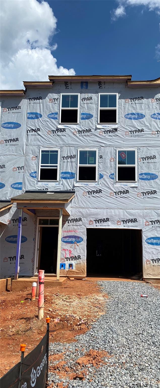 Keydet Dr, Charlotte, NC 28216
