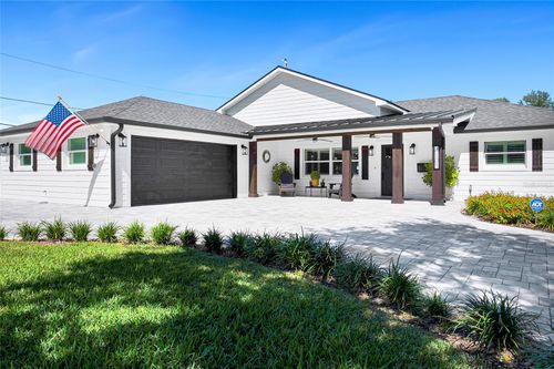 8101 38th Ave N, St Petersburg, FL, 33710-1031 | Card Image