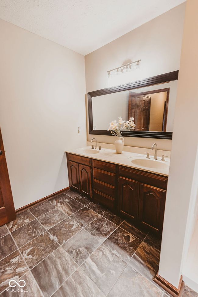 6712 Forrest Commons Blvd, House other with 4 bedrooms, 3 bathrooms and null parking in Indianapolis IN | Image 40