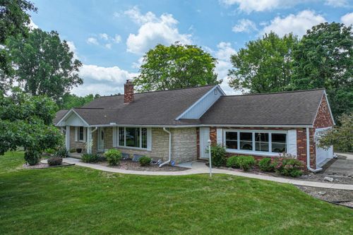 9422 S Saginaw Street, Grand Blanc Charter Township, MI, 48439 | Card Image