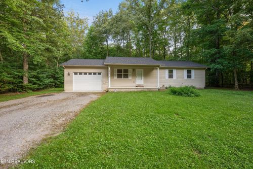 5212 Cheyenne Dr, Crossville, TN, 38572-6692 | Card Image