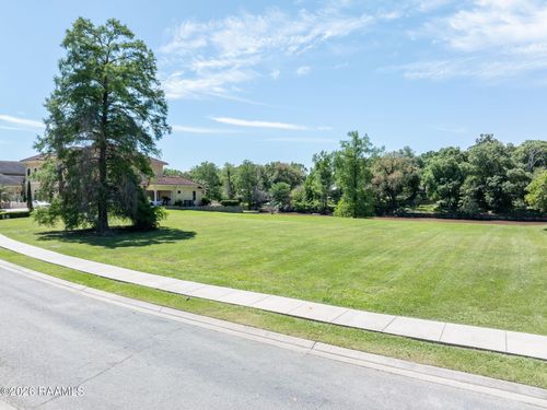 113 Villaggio Dr, Lafayette, LA, 70508-6796 | Card Image
