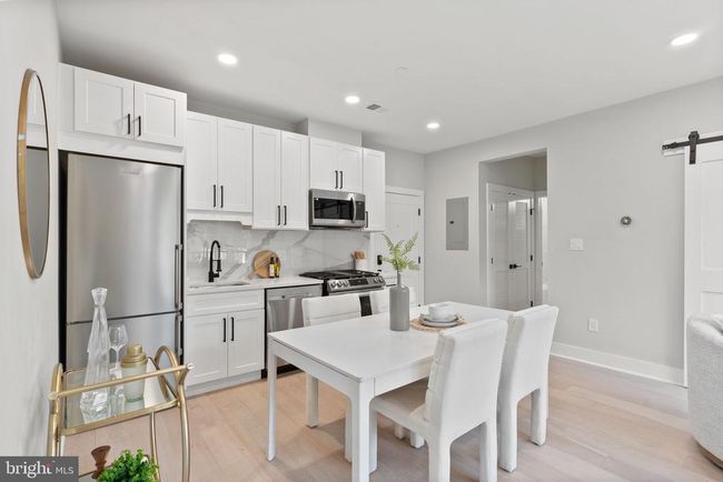 UNIT-1 - 2019 M St Ne, Condo with 2 bedrooms, 2 bathrooms and null parking in WASHINGTON DC | Image 7