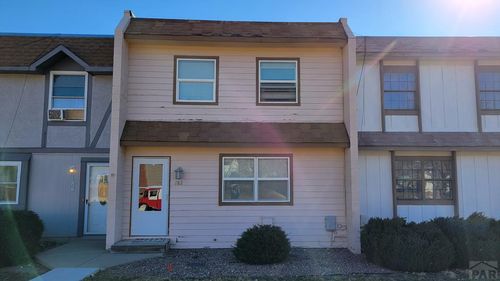 182 Gamble Ln, Pueblo, CO, 81001-1957 | Card Image