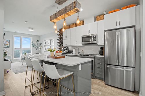 309-95 Dundas Street W, Oakville, ON, L6M5N4 | Card Image