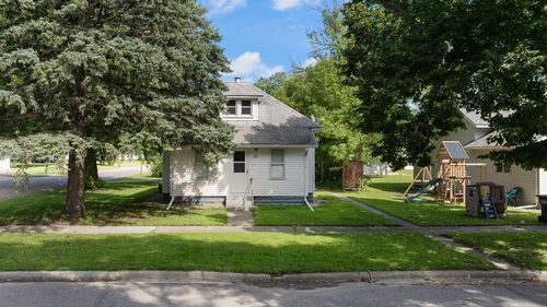 361 4th St, Echo, MN, 56237-2517 | Card Image