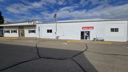 104 S Monroe St, Lancaster, WI, 53813-1771 | Card Image