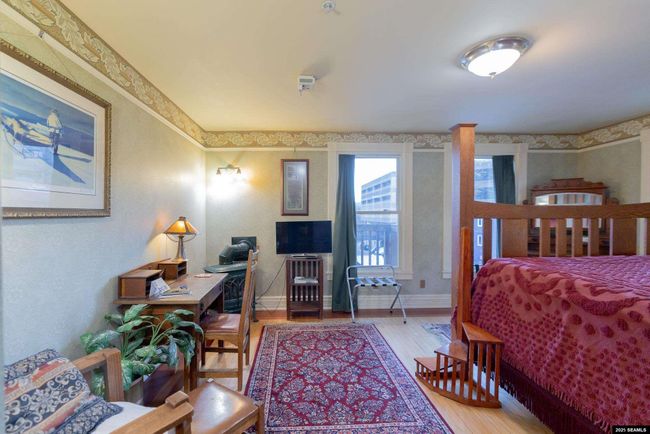 113 W 5 Th St, House other with 9 bedrooms, 7 bathrooms and null parking in Juneau AK | Image 32