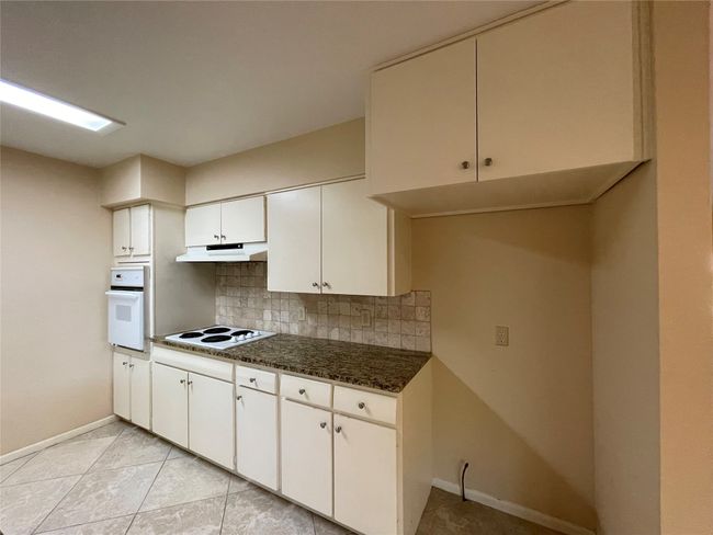 1303 Northlake Dr, House other with 3 bedrooms, 2 bathrooms and null parking in Richardson TX | Image 8