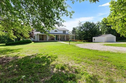 4 Hahn Estate Road, Winfield, MO, 63389 | Card Image