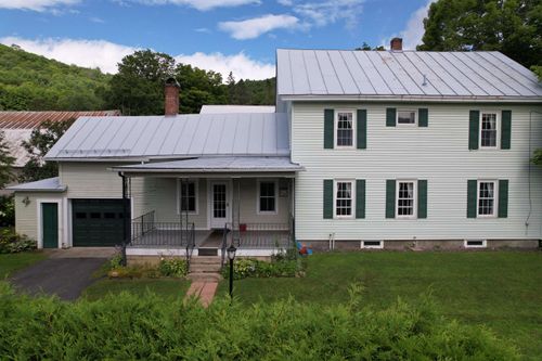 15 Maple Ave, Chelsea, VT, 05038-4405 | Card Image