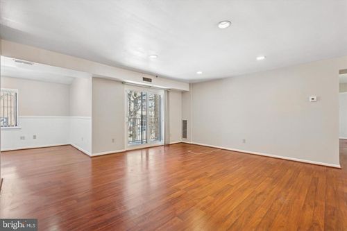 3204-3204 Delaire Landing Rd, PHILADELPHIA, PA, 19114-5106 | Card Image