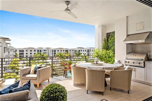 560-1125 Central Ave, NAPLES, FL, 34102-6290 | Card Image