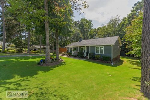 2674 Sardis Dr, Buford, GA, 30519-4121 | Card Image