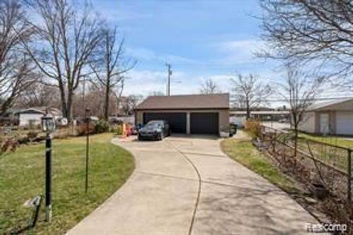 1760 Cole St, Birmingham, MI, 48009-7065 | Card Image