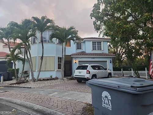 10898 Lake Wynds Ct, Boynton Beach, FL, 33437-3238 | Card Image