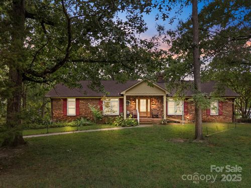 240 Skysail Rd, Salisbury, NC, 28146-9481 | Card Image