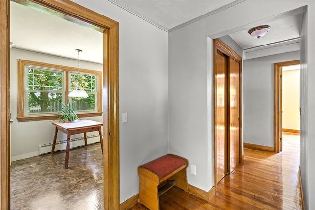 16 Sheldon Ave, House other with 3 bedrooms, 2 bathrooms and 2 parking in Easthampton MA | Image 9