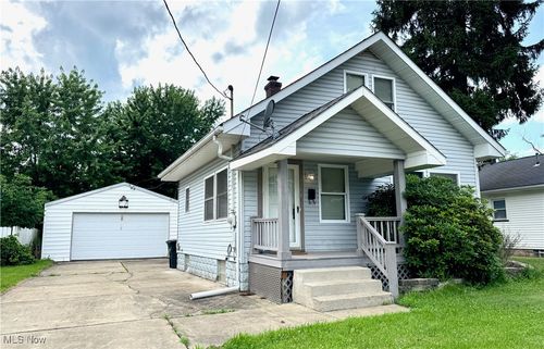 1104 Kenmore Ave Se, Warren, OH, 44484-4354 | Card Image