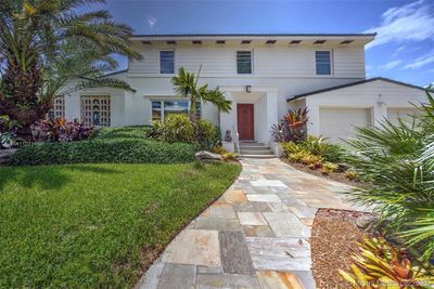 320 Polk St, House other with 3 bedrooms, 3 bathrooms and null parking in Hollywood FL | Image 2