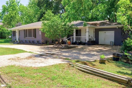 749 S Cass, Centerville, TX, 75833-3631 | Card Image