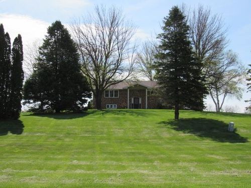 19906 Military Road, Monticello, IA, 52310 | Card Image