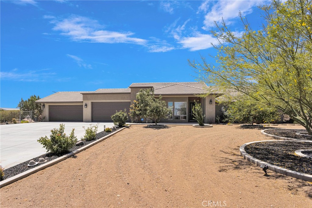 Residential in Oak Hills 4