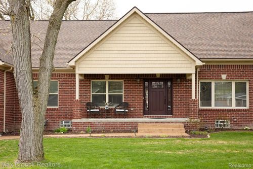 3105 Talbot Dr, Troy, MI, 48083-5091 | Card Image