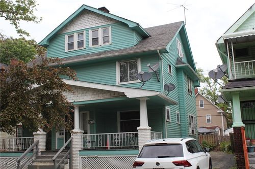 13413 Graham Rd, East Cleveland, OH, 44112-3131 | Card Image