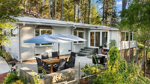 18526 Dunvegan Dr, Applegate, CA, 95703-8800 | Card Image