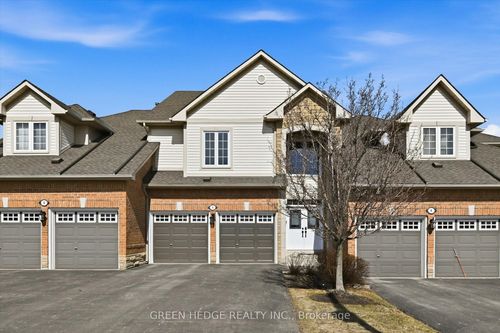 5-4360 Millcroft Park Dr, Burlington, ON, L7M4T7 | Card Image